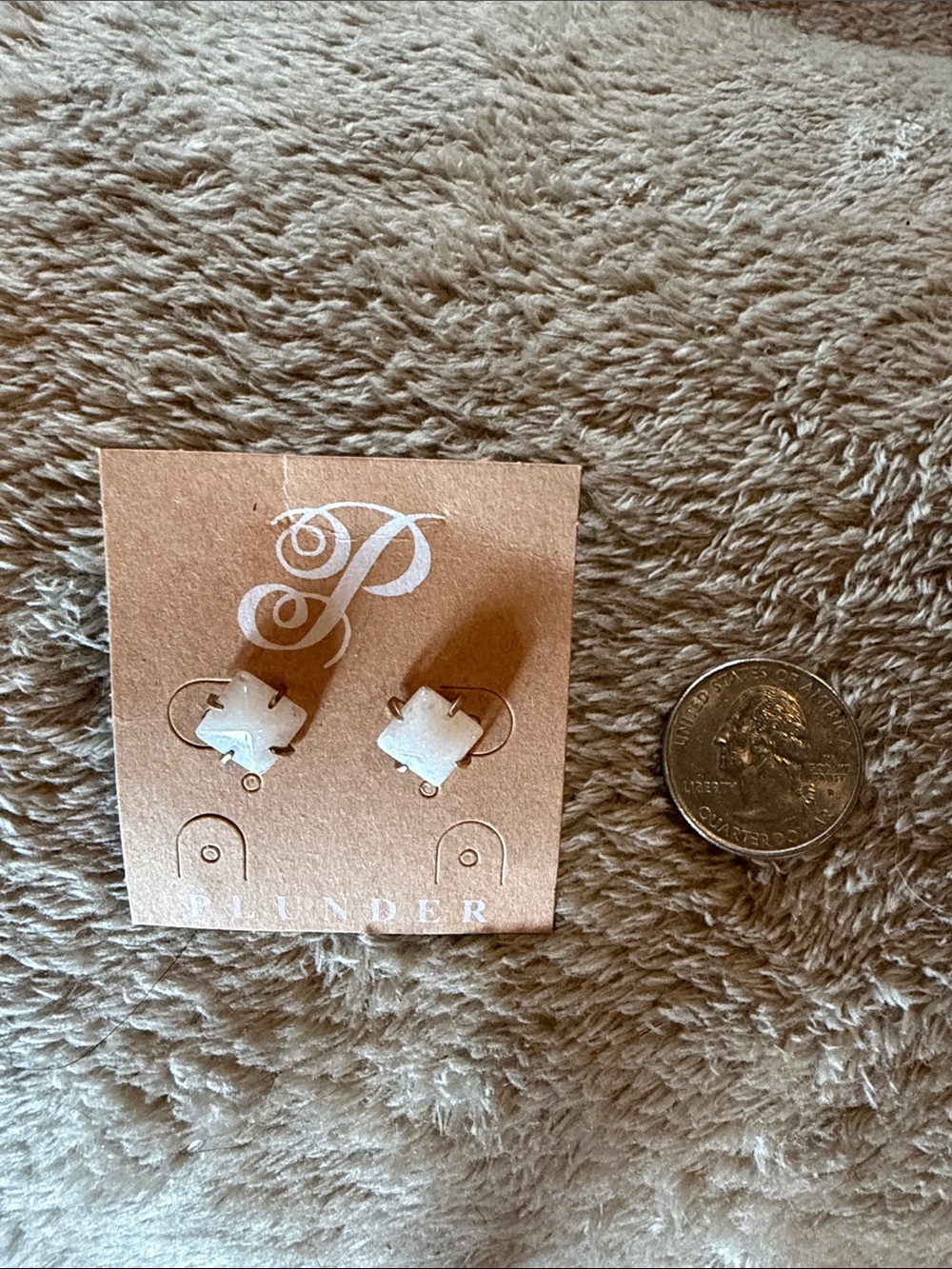 Plunder white stud earrings nwt